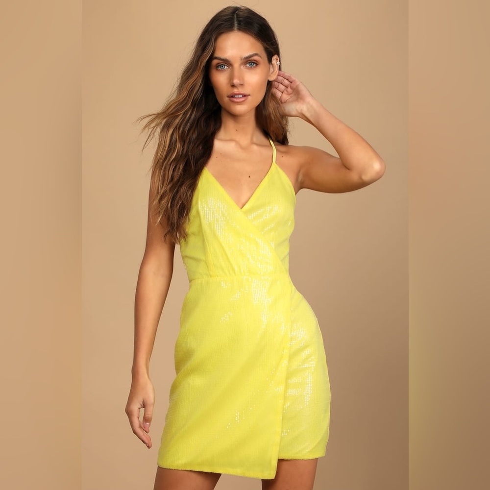 LULU’S Brightest Idea Neon Yellow Sequin Bodycon Mini Dress Size M